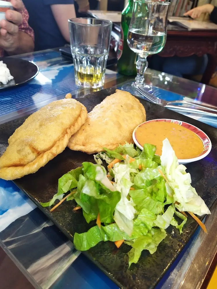 Chaussons de Bœuf Frits